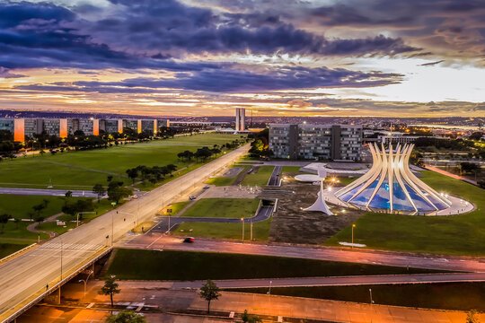 🌅 Brasília vista de outro jeito: os pequenos detalhes que fazem a capital ser única
