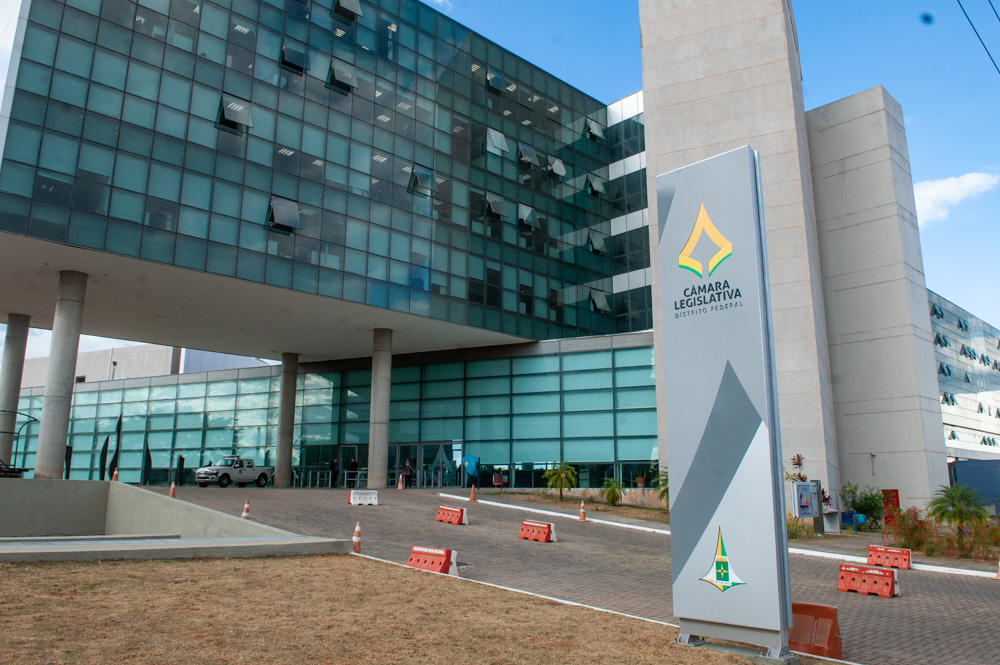 QUEM VAI REPRESENTAR BRASÍLIA NA CÂMARA LEGISLATIVA A PARTIR DE 2027?