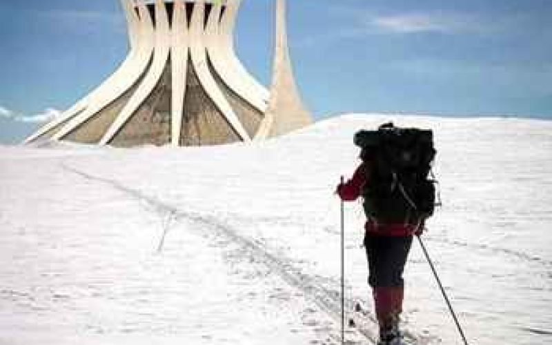 Queda brusca de temperatura chama atenção em Brasília