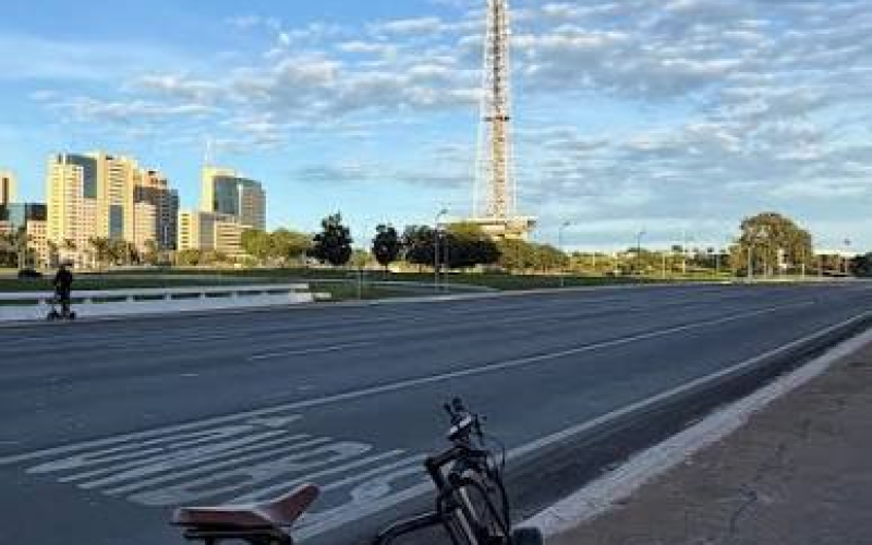 🚲🌳 BRASÍLIA É UMA DAS MELHORES CIDADES PARA ANDAR DE BICICLETA?